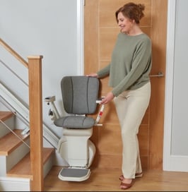 Treppenlift neu (gerade Treppen) - 160kg