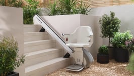 Außen-Treppenlift (gerade Treppen)