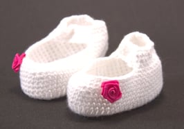 Ballerina weiss mit pinker Rose