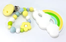 Beisskette mit Anhänger Regenbogen gelb/hellgrün/hellblau