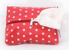 Feuchttücherhülle rot gepunktet