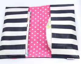 Windeltasche blau/weiss gestreift mit Pink