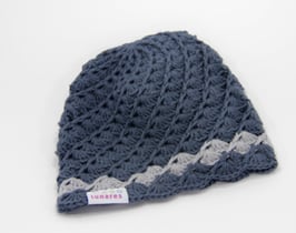 Häkelkäppchen dunkelgrau/hellgrau