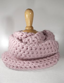 Alpaka Loop zartrosa