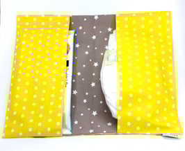 Windeltasche gelb gepunktet mit Beige