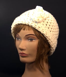 Merino Mütze mit Rose