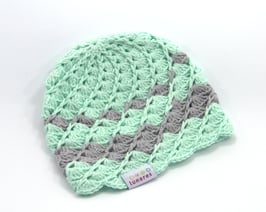 Häkelkäppchen mint/hellgrau
