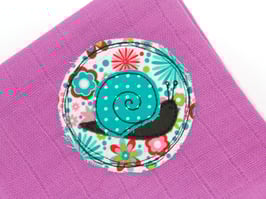 Nuscheli pink mit Schnecke