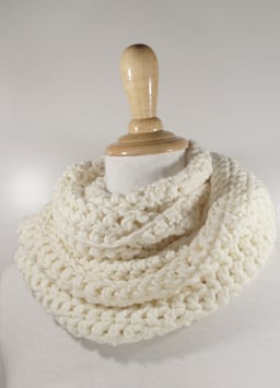 Merino Loop wollweiss