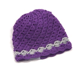 Häkelkäppchen violett/grau