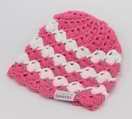 Häkelkäppchen magenta/weiss