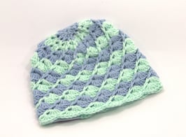 Häkelkäppchen mint/hellblau