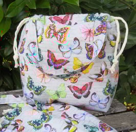 Strickbeutel Schmetterlinge