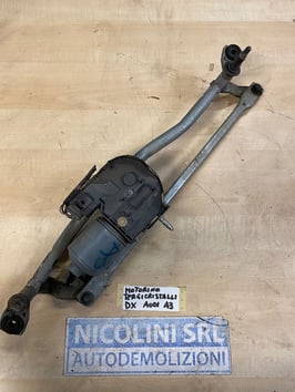 Motorino tergicristalli destro Audi A3