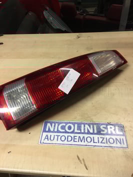 Stop posteriore Dx Peugoet Expert