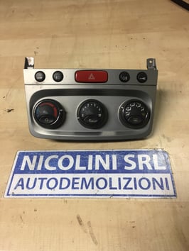 Console centrale Alfa Romeo 147 (1^ serie)