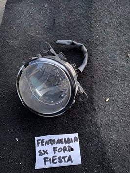 Fendinebbia sinistro Ford Fiesta MK6