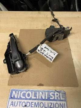 Serratura anteriore destra Renault Clio IV