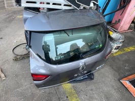 Portellone Renault Clio