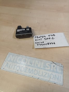 PRESA USB FIAT 500