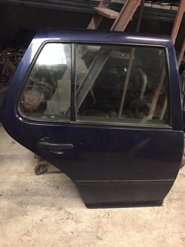 Porta Post Dx Volkswagen Golf IV 1998