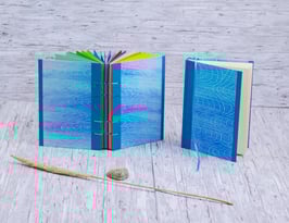 FOTOALBUM & NOTIZBUCH, Regenbogen, 12x17cm, handgemachtes Kleisterpapier