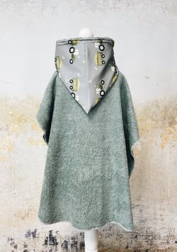 Badeponcho Frottee -Traktor altgrün-