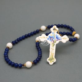 Kleiner Rosenkranz - Kreuz mit Enzian