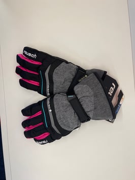 Reusch Bolt black/black melange/pink