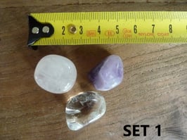 Set edelstenen Gouden Driehoek 25-30mm met gratis Hematietsteentje prijzen v.a. €5,95