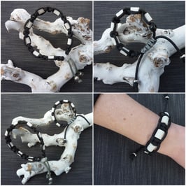 Set Tina bestaande uit anti-tekenband Tina en armband met schuifsluiting