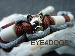 Combi-band model Franse Bulldog (Anti-tekenband gecombineerd met edelsteen)