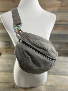 ELBBUDEN´s ELBPACK  in Canvas SCHLAMM GR BIG