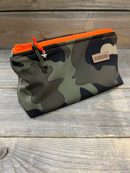 ELBditt in Softshell CAMOU         25x10x8cm