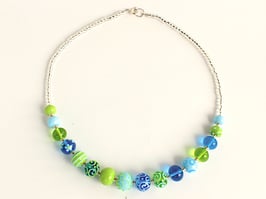 Collierkette Türkis und Grün, mit Rocaillen
