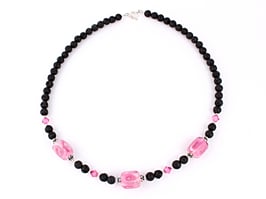 Lavakette mit drei Zylinderperlen in Rosa