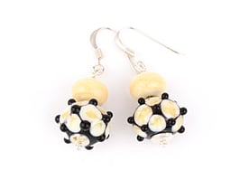 Ohrhänger Venezia elfenbeinfarben und schwarz, mit kleiner Glasperle