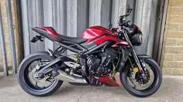 Triumph Street Triple 765 RS, 2024, 978 Miles