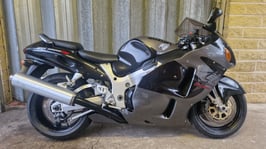 Suzuki GSX1300R-X Hayabusa, 2000, 28,979 Miles