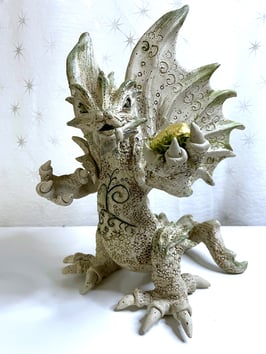 Drache Merlin, Art. Nr. 8