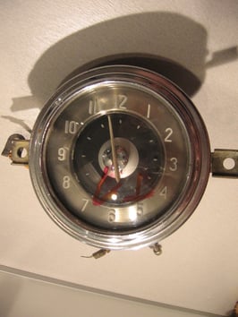 Uhr Wolga GAZ M-21 Typ 1