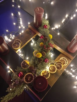 Adventskranz aus Weinfass-Dauben