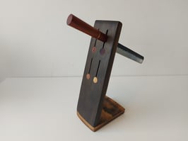 Messerhalter-Unikat aus Weinfass-Dauben