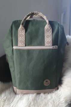 Rucksack OONA Tannengrün