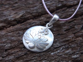 OM Lotus Anhänger Silber Kette