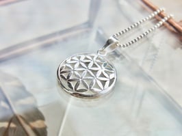 BLUME DES LEBENS Kette Anhänger (17 mm) Silber