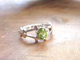 Ring Peridot Silber
