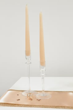 Kerzenständer und Kerzen