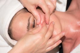 WORKSHOP  BIO FASZIEN-GESICHTSMASSAGE