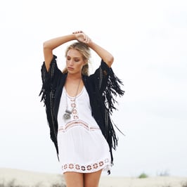 ema kimono with studs - black